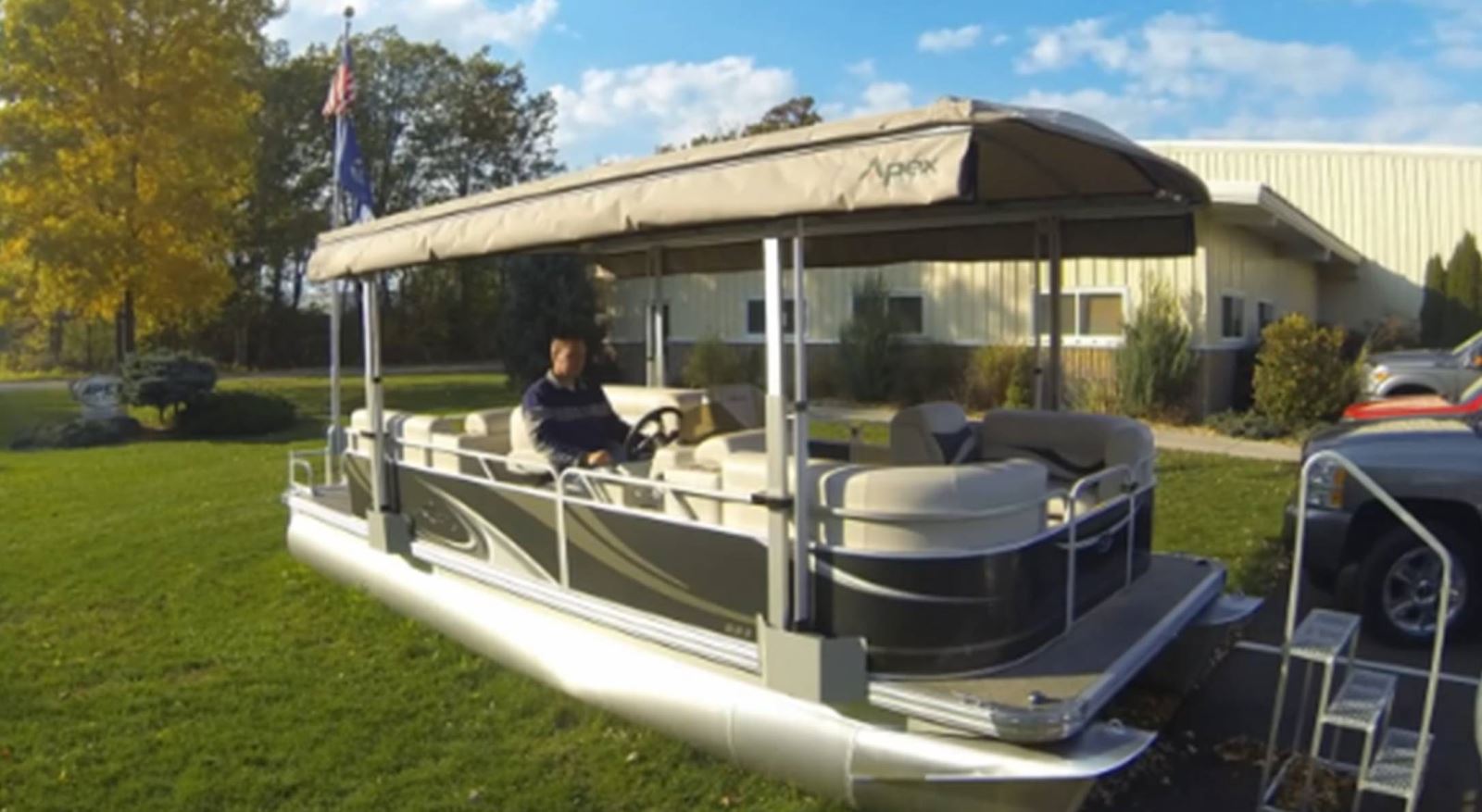2014 Blue Water Power Top Pontoon & Deck Boat Magazine