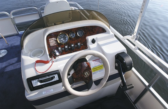 2003 - Smoker Craft 820 4-Point Smoker