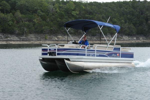 Sun Tracker Fishin Barge 22 Xp3 Pontoon Deck Boat Magazine