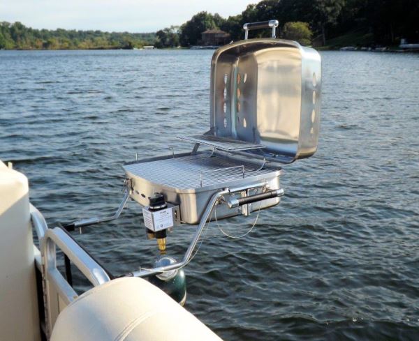 Grilling On The Go Land Lake Grill For Pontoons Pontoon Deck Boat Magazine