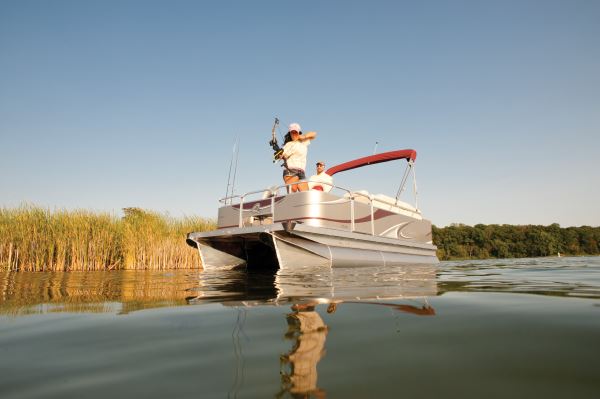 Bowfishing: Exercising archery angle