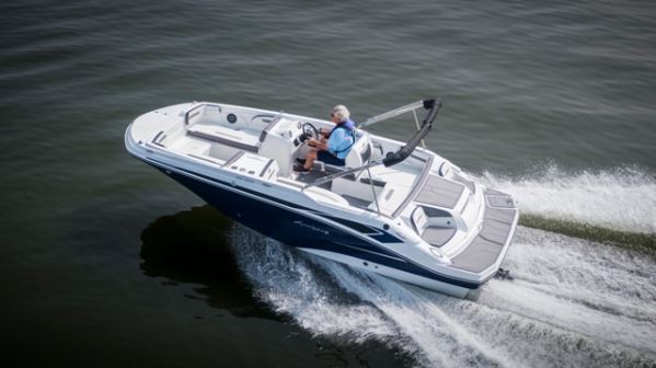 24 Foot Hurricane Deck Boat - Picture of Anchors Away Boat Rentals