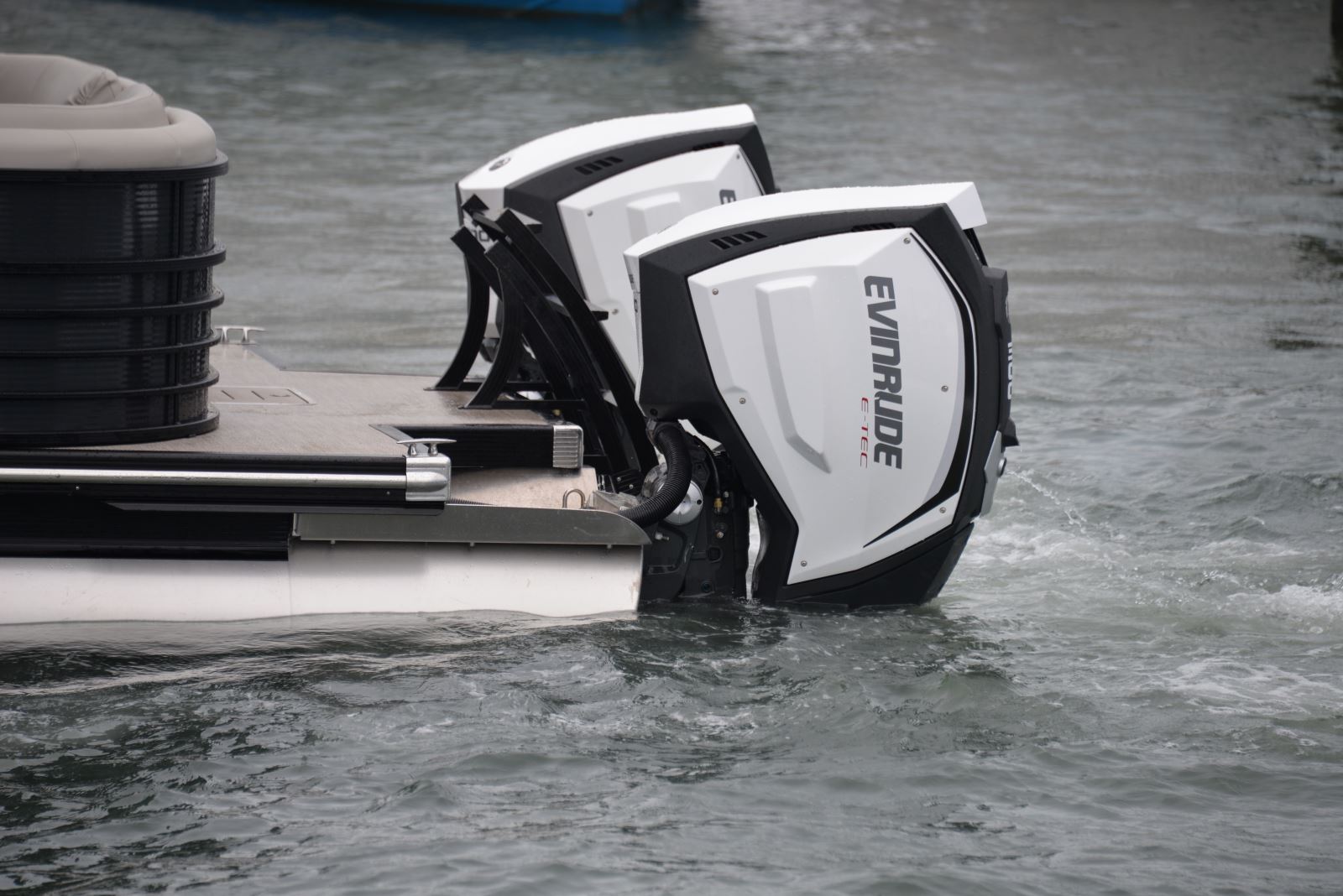 Evinrude’s New iDock | Pontoon & Deck Boat Magazine