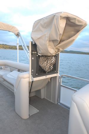 SunChaser 8524 LR | Pontoon &amp; Deck Boat Magazine